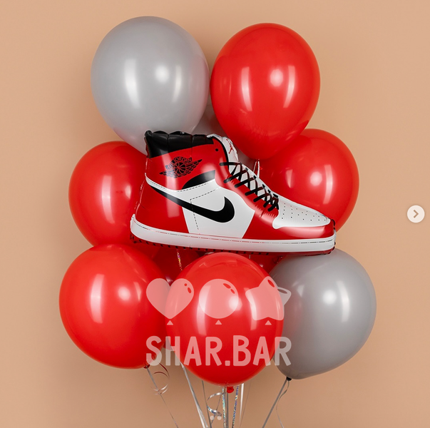 Кросівок червоний, фігура фольгована з гелієм nike_red фото